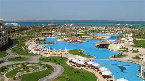 Swiss couple found dead at Egyptian resort of Hurghada – Blazing Cat Fur