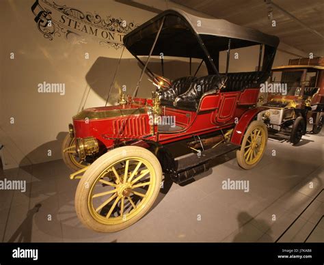 1906 Stanley 20 HP Model F Touring Car Stock Photo - Alamy