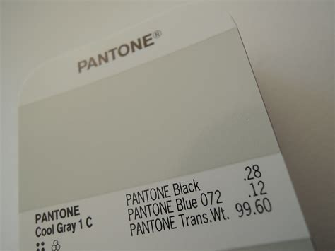 Pantone Cool Gray 1