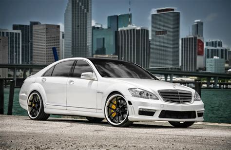 Mercedes-Benz W221 S65 AMG White on Black | BENZTUNING