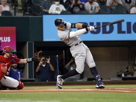 Aaron Judge hits home run #62 and makes baseball history : NPR