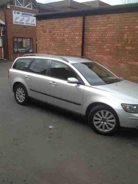 Volvo v50 diesel estate (PX SWAP). car for sale