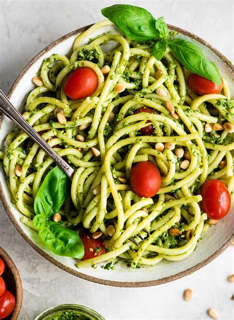 Easy Pesto Pasta Recipe - JoyFoodSunshine