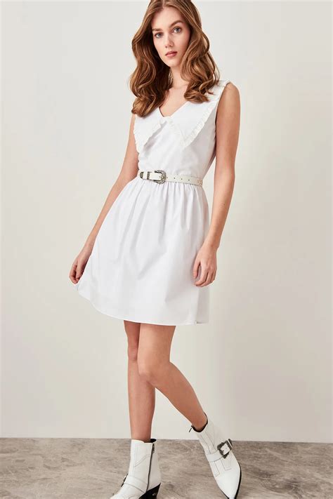 Trendyol White Collar Detail Dress TWOSS19LJ0192-in Dresses from Women ...