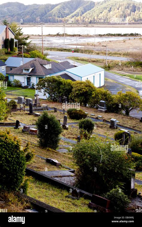 Gardiner Cemetery, Gardiner, Douglas County Oregon Stock Photo - Alamy