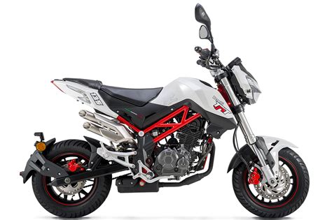 Benelli TNT125 2021 - Motochecker