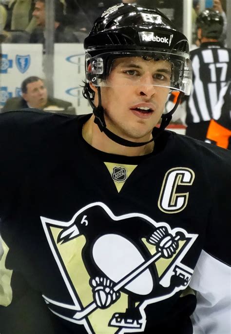 File:Sidney Crosby 2013-02-02.JPG - Wikimedia Commons