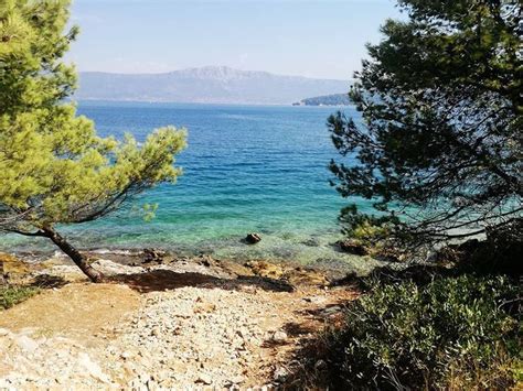 The Best Beaches in Trogir - BeachAtlas