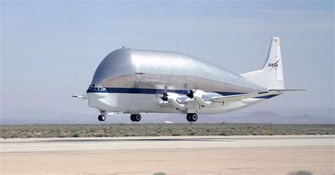 NASA'S Super Guppy Arriving in Wichita