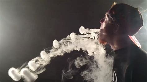 The Most Popular Vape Tricks And How To Do Them - Fashion Made Fresh