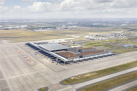 Gallery of Berlin Brandenburg Airport Willy Brandt / gmp Architects - 3