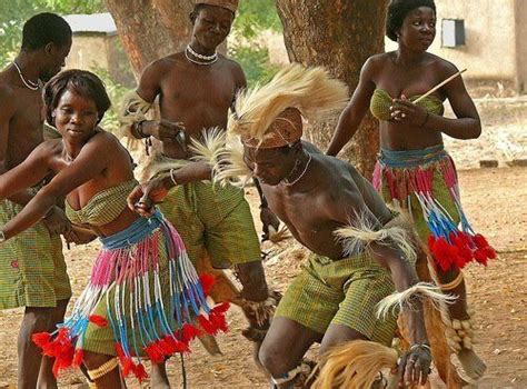 Togo Culture and History | tribal dance performance in Togo. Togo ...