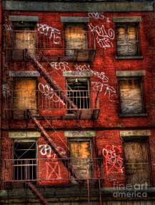 New York City Graffiti Building Photograph by Amy Cicconi