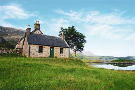 The 10 Best Bothies in Scotland [+ Map] | Wayfaring Kiwi