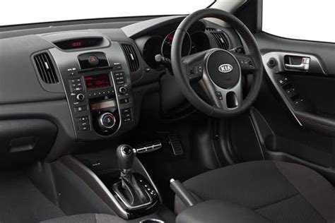 2011 Kia Cerato Hatch SLi - Review - AnyAuto