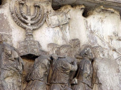 Arch of Titus | 23.12.2006: Relief showing the Menorah and o… | Flickr