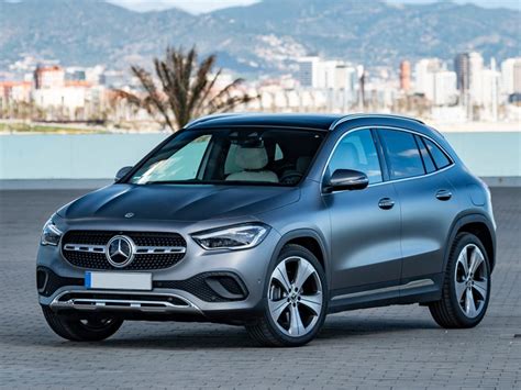 Mercedes-Benz GLA GLA 250 Automatic 4MATIC Premium - Scopri il Prezzo ...