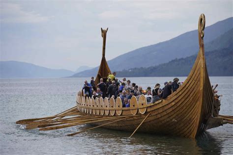 why were viking ships so successful and important | Viking ship ...