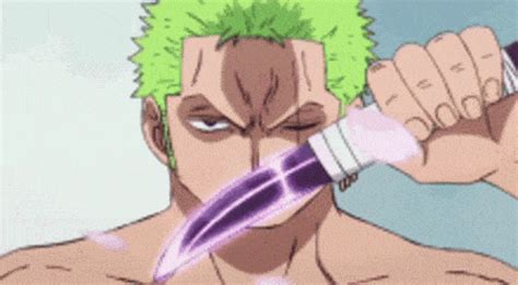 Zoro Gif - GIFcen