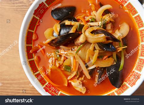 Korean Seafood Noodles: Over 7,283 Royalty-Free Licensable Stock Photos ...