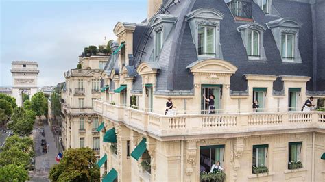 The Peninsula Hotel Paris - 5 star luxury hotels