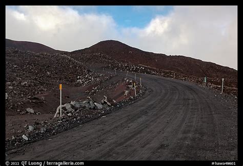 » Freezing in paradise: Mauna Kea Summit - from QT Luong's Blog