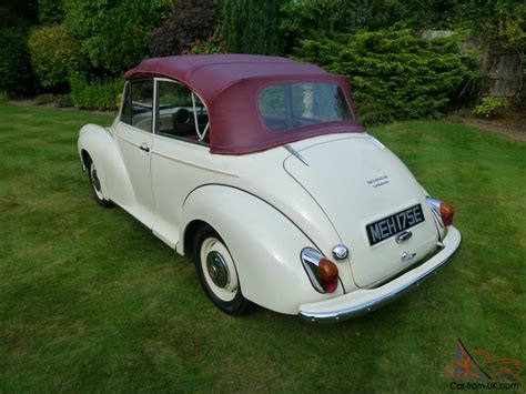 MORRIS MINOR 1000 Convertible Old English White