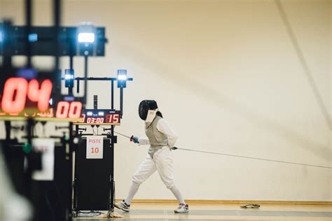 10 Tips for New Fencers - Essential Advice for Fencing Beginners