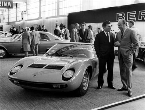 The Complete History Of The Lamborghini Miura - Garage Dreams