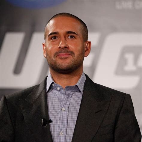 UFC Analyst Jon Anik Defends Joe Rogan Over Recent Criticism ...