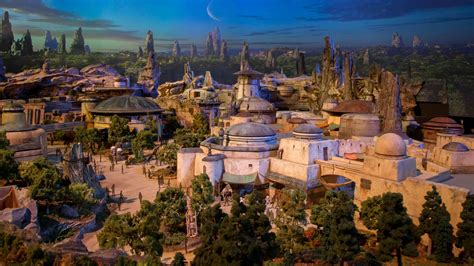 Building Batuu: New Details Released about Star Wars: Galaxy’s Edge ...