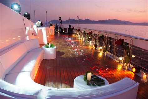 RM ELEGANT Yacht Party #yachtingquotes | Yacht wedding, Yacht wedding ...