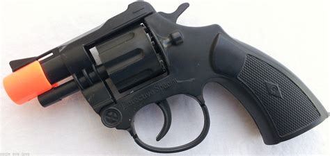 Toy Guns Military Detective Black 9MM Pistol Snub-nosed Revolver 2x Cap ...