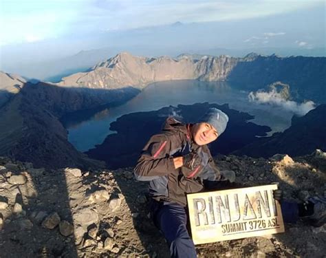 Indahnya Lombok dari Puncak Gunung Rinjani - GenPI.co NTB