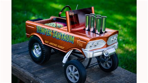 Temper Tantrum Murray Gasser Pedal Car 41x23x19 | H17 | Kissimmee 2017