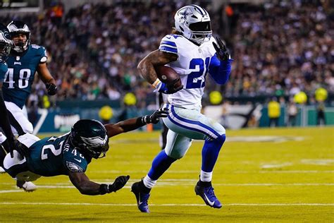 Cowboys star RB Zeke Elliott must take steep pay cut or be released ...