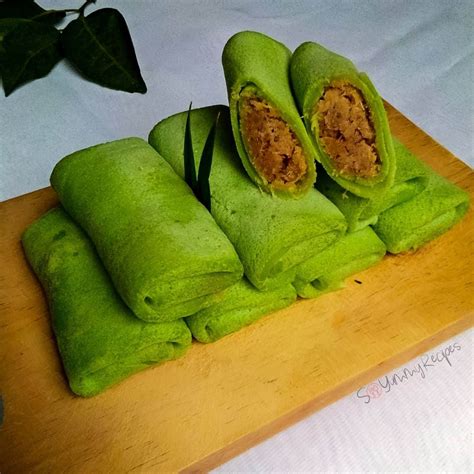 Dadar Gulung: Rolled Pancake With Coconut And Palm Sugar - So Yummy Recipes