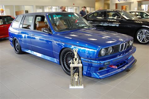 Custom E30 M3 Touring with E36 M3 Engine