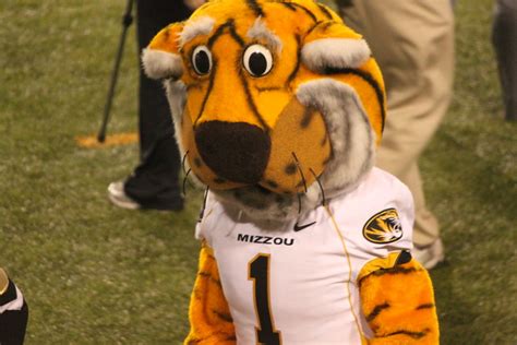 This is Truman, the Missouri (Mizzou) Tigers mascot | Flickr - Photo ...