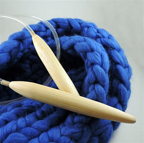 Giant Knitting Needles.25mm Super Big Wooden Needles. Jumbo