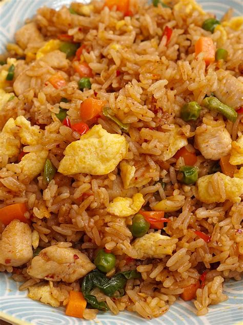 Spicy Chicken Fried Rice - Khin's Kitchen | Easy Fried Rice Reicpe