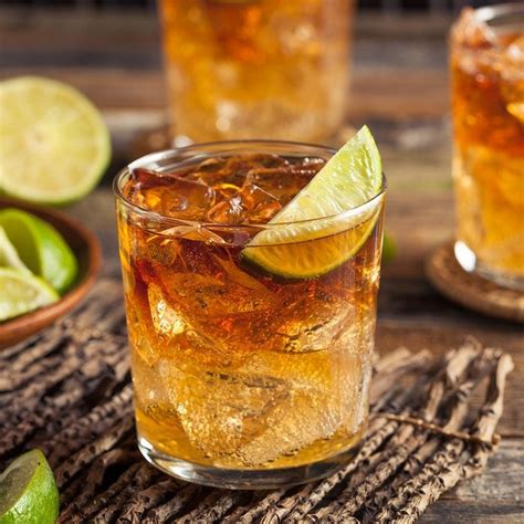 17 Classic Rum Drinks You Should Know, Plus How to Make Them