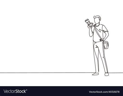 Continuous one line drawing paparazzi Royalty Free Vector