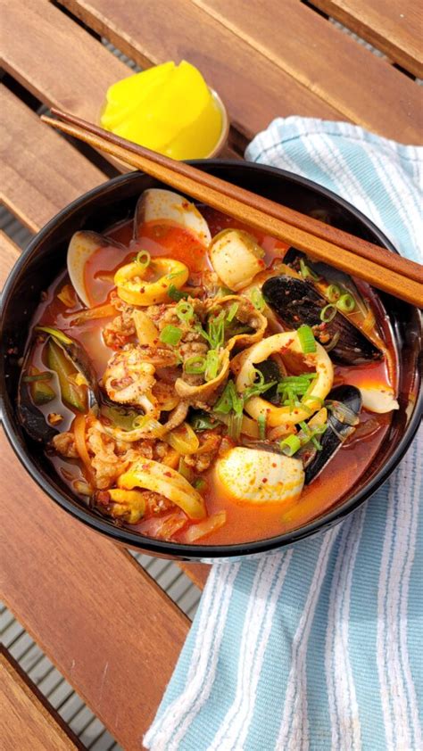 Jjampong – Spicy Korean Seafood noodles – Korean Kitchen Cardiff