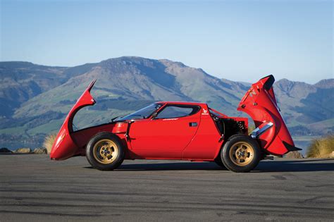 Lancia Stratos HF Stradale by Bertone