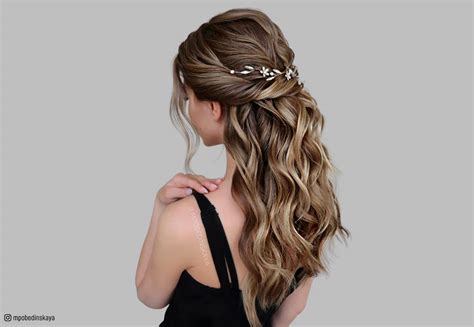 23 Cute Prom Hairstyles for 2019 - Updos, Braids, Half Ups & Down Dos