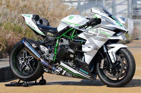 Video: Kawasaki Ninja H2R Ini Catat Kecepatan 385 km/jam