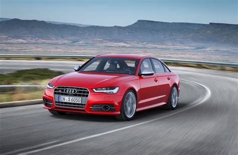 CAR AUTO MAGAZINE 2016 Audi S6 The S6 gains a more Powerful Engine ...