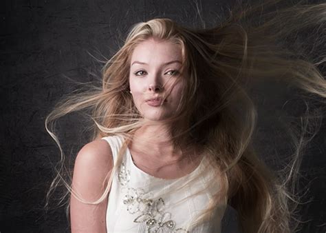 4 Ways to Get a Blowing Hair Effect in Your Portrait Photography