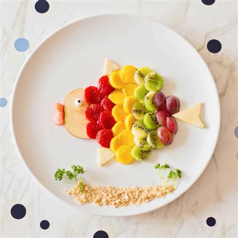 Rainbow Fruit Art For Kids | Simple Fish Food Art